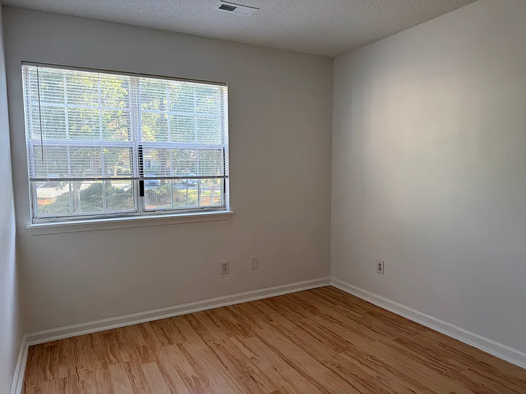 9307 Four Mile Creek Rd — Photo 12