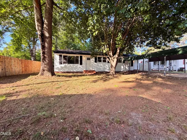 107 Starling St, Pine Level, NC 27568