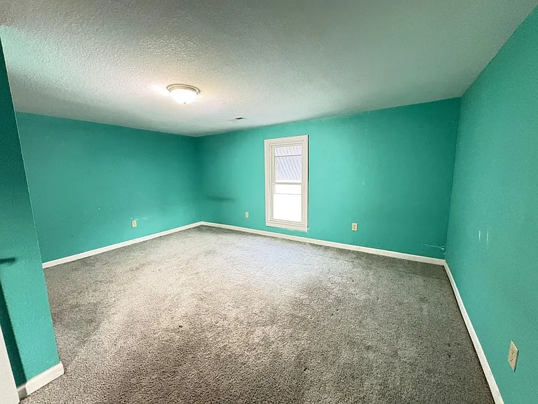 2243 Consaul St — Photo 8