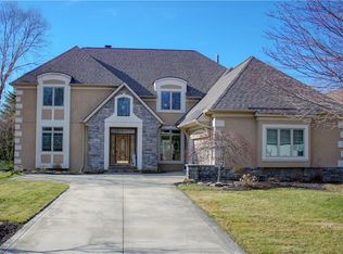 4318 Royal St George Dr, Avon, OH