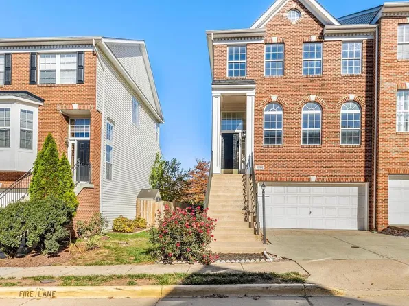 43064 Shadow Ter, Leesburg, VA 20176