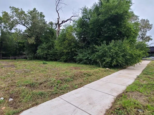 610 W 62nd St, Chicago, IL 60621
