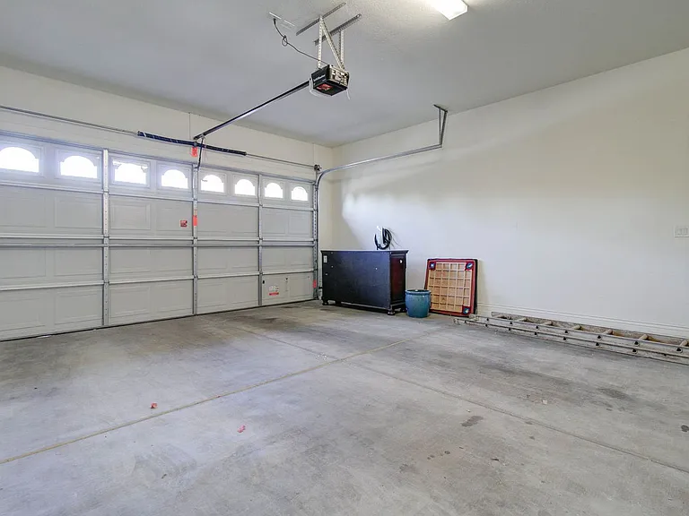 4617 E Walter Way — Photo 47