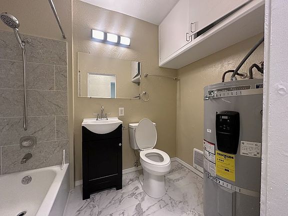 5th image of 1223 S J St APT 11