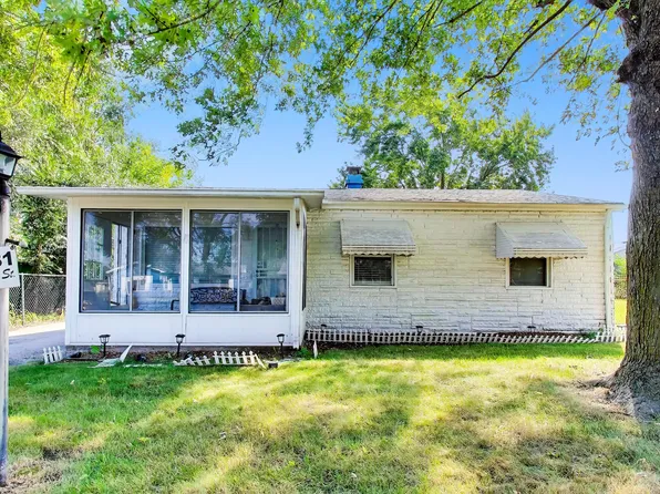 2081 Wright St, Gary, IN 46404