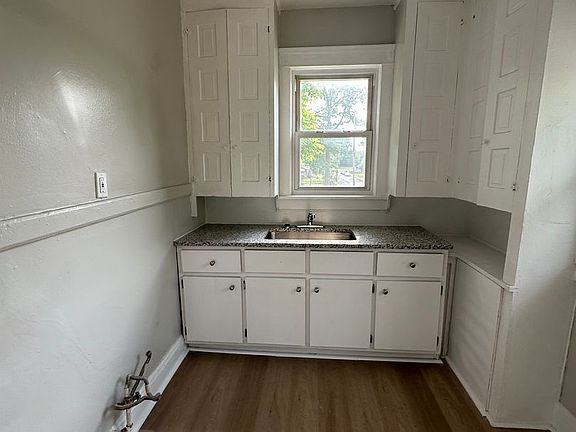 2nd image of 1185 E 123rd St #1
