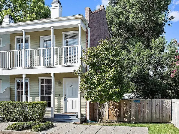 2210 Christian St APT 30, Baton Rouge, LA 70808