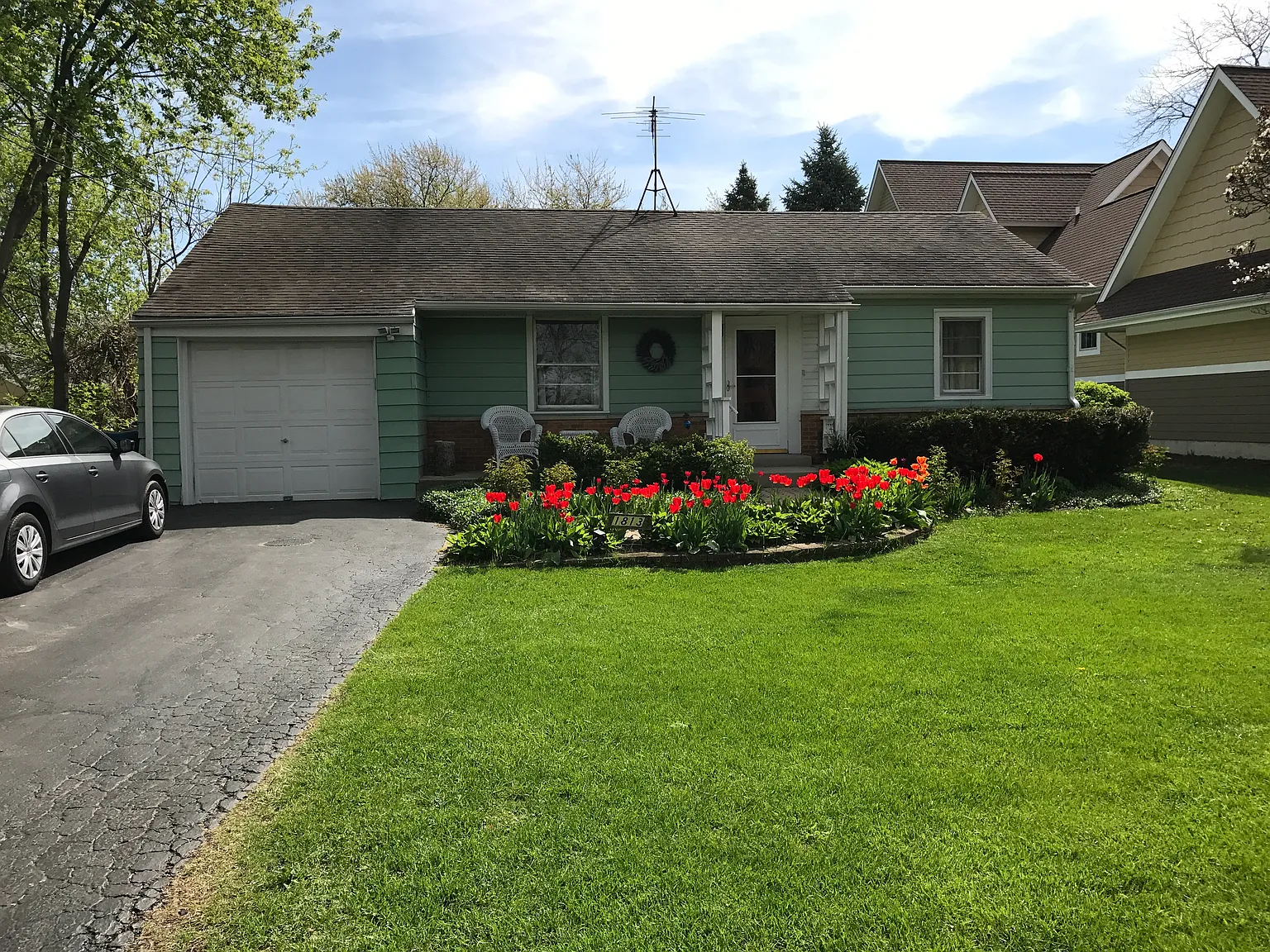 1813 Stoddard Ave photo 1