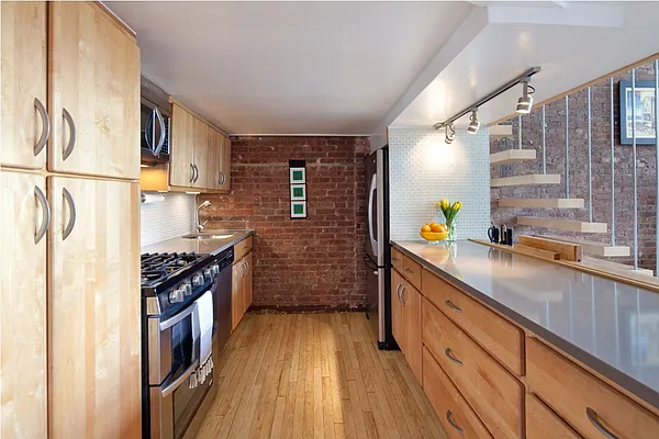 Sold by Corcoran | media 13