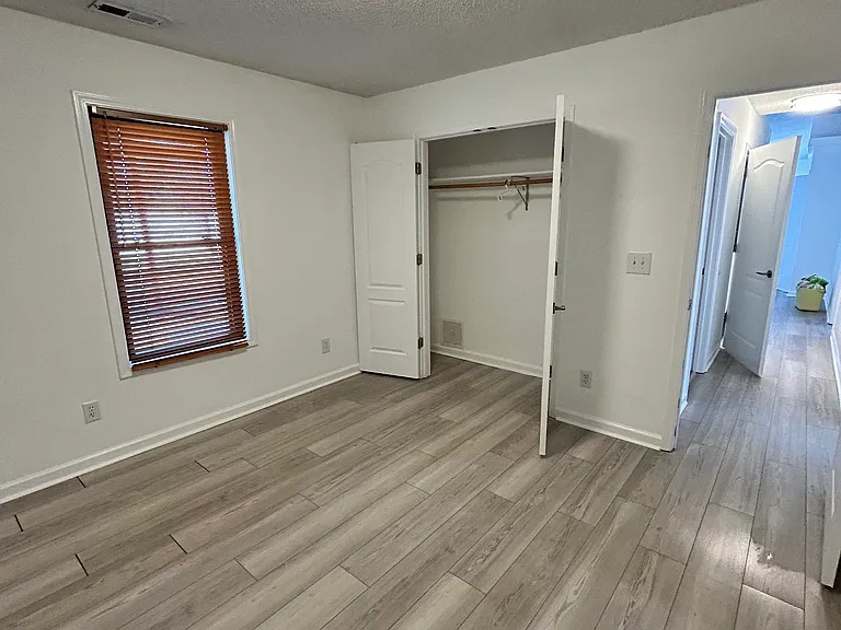 9708 Ali Ct — Photo 11