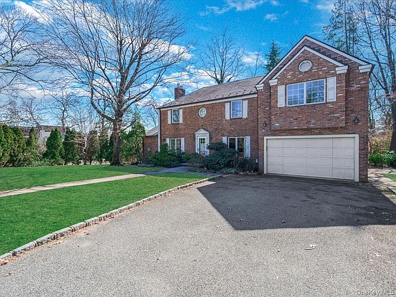 2nd image of 2 Amherst Road E