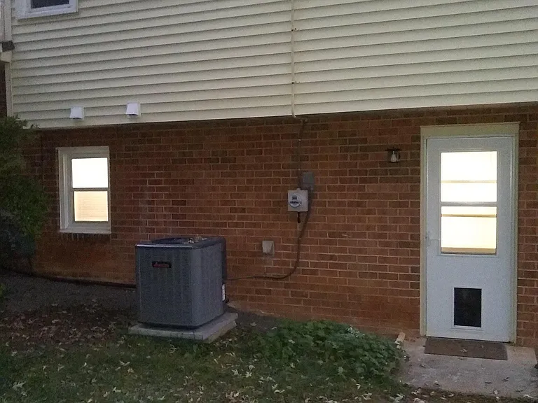 Entrance to Bedroom 4/ Office