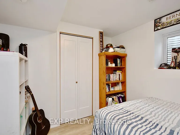 39 Dancy Dr #BASEMENT — Photo 9