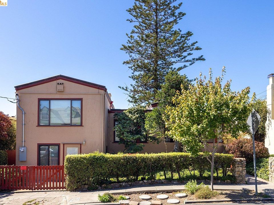 1st image of 902 Carmel Ave