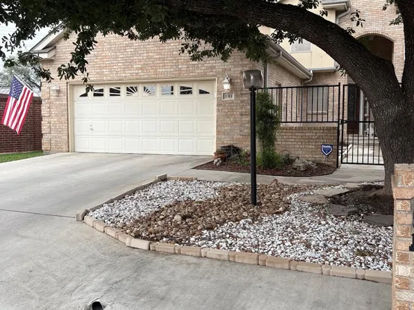 1311 Arbor Cir, New Braunfels, TX 78130