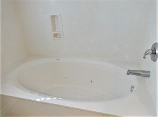 228 Park View Ct, Savannah, GA 31419