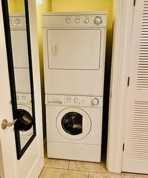 in unit washer / dryer