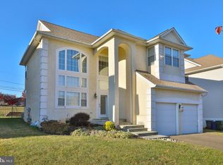 944 Old Ford Rd, Huntingdon Valley, PA 19006