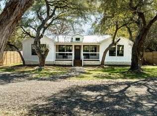 106 Chaparral Cir, Wimberley, TX 78676