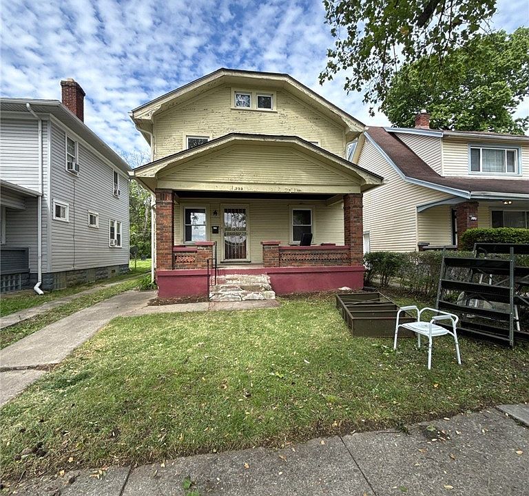 1st image of 233 Westwood Ave