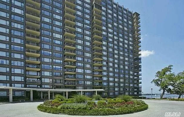 Sold by Douglas Elliman | media 28