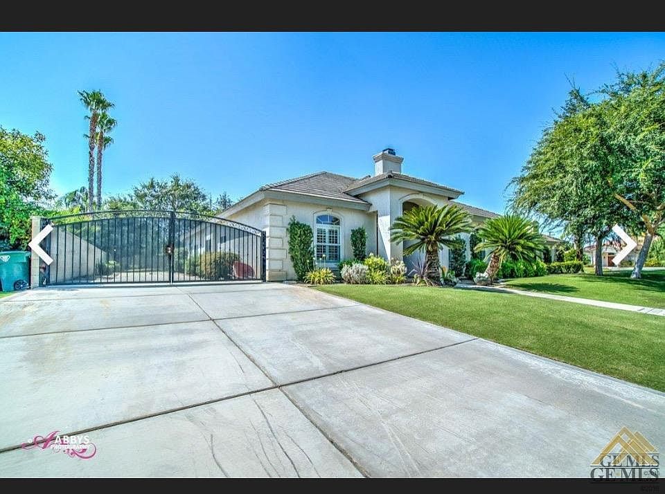 2nd image of 12709 Benbrook Pl