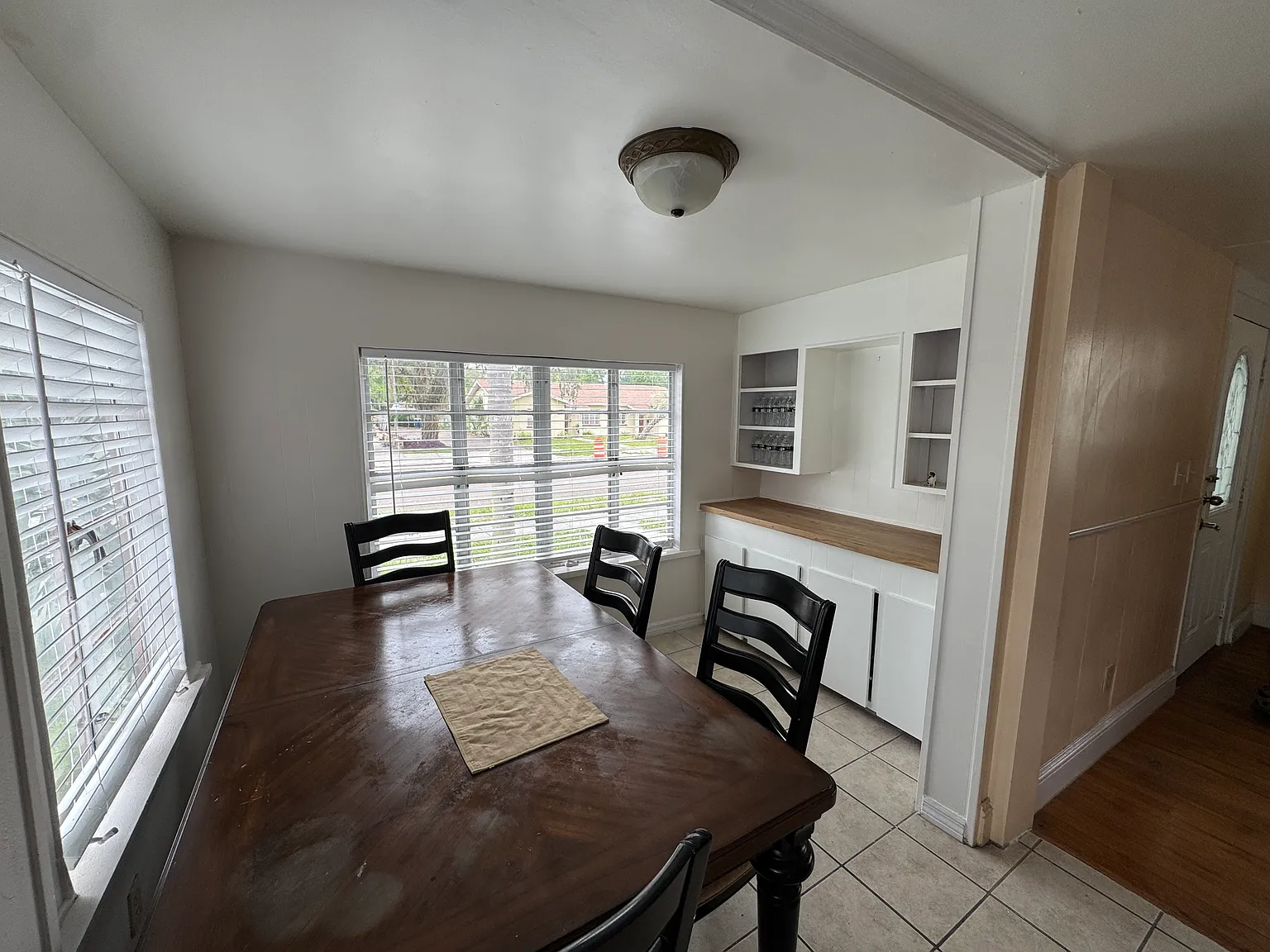 2 bed, 940 sqft, $1,500 — Photo 4