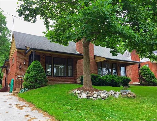 1st image of 1126 Terrace Dr