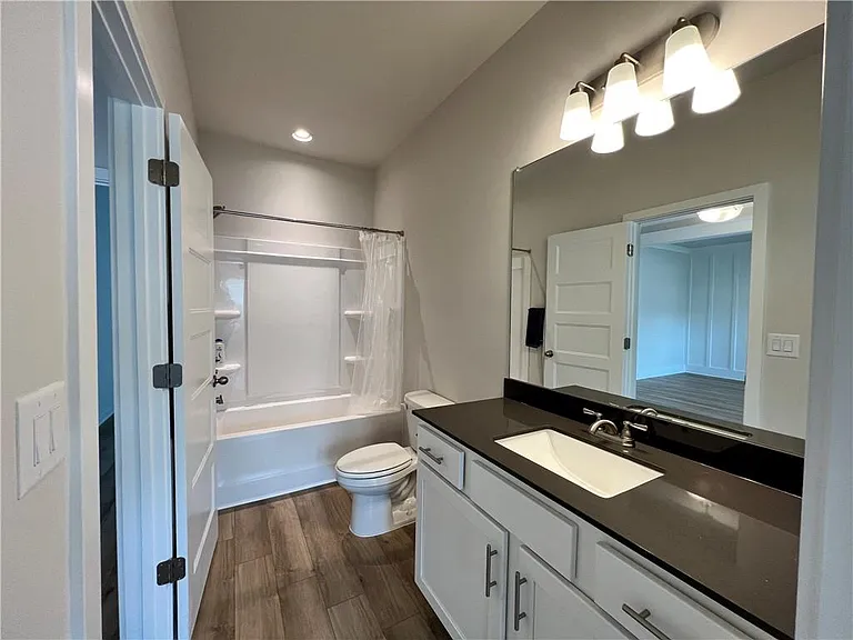 905 Winding Rose Dr — Photo 25