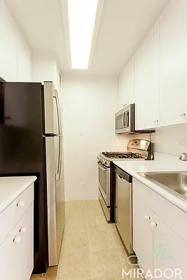 Rented by Mirador Real Estate | media 11