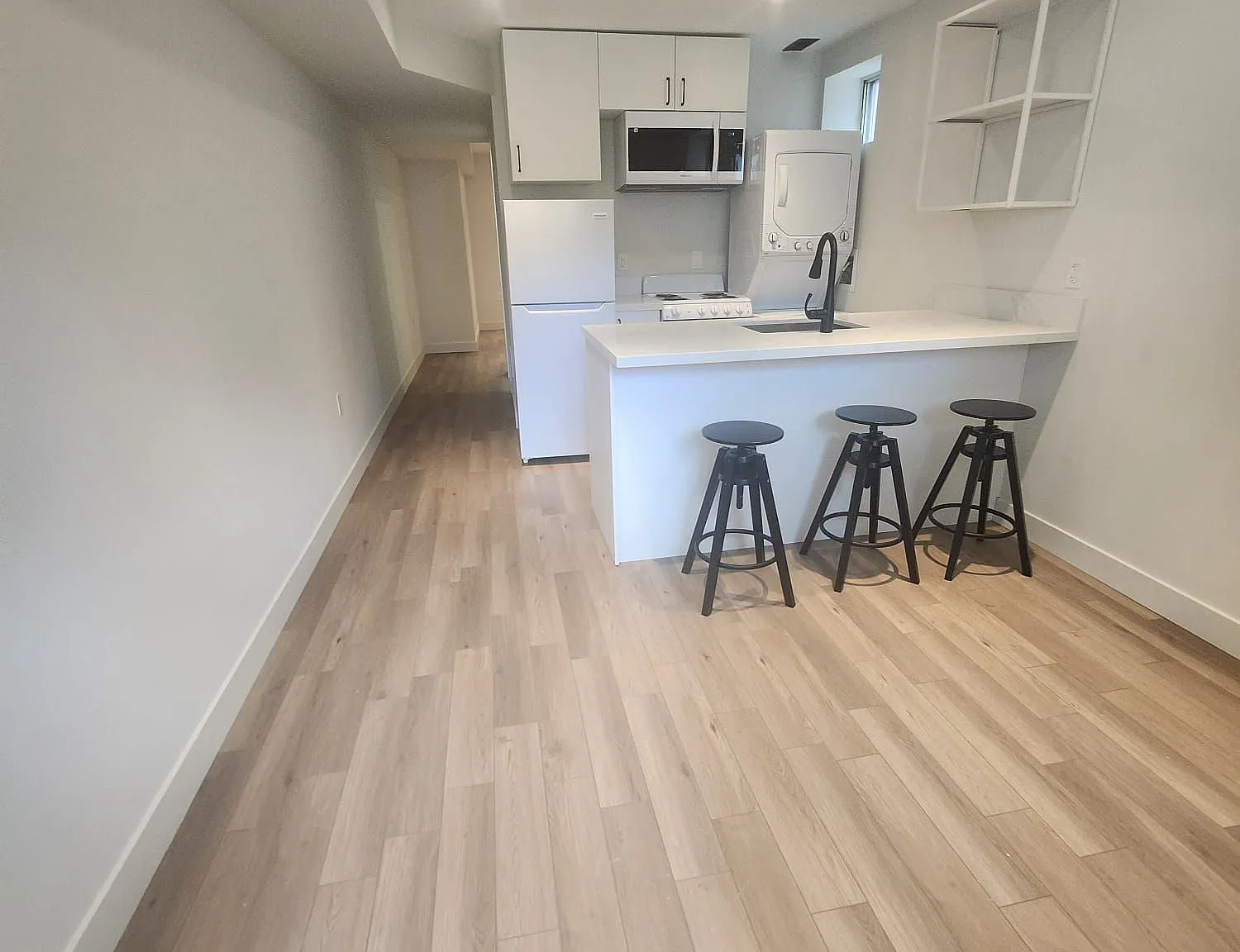 1 bed, $1,750 — Photo 2