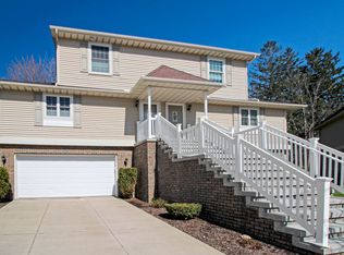 6123 Glen Eagles Dr, Erie, PA 16509