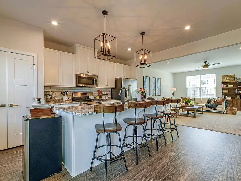 241 Misty Pike Dr — Photo 22