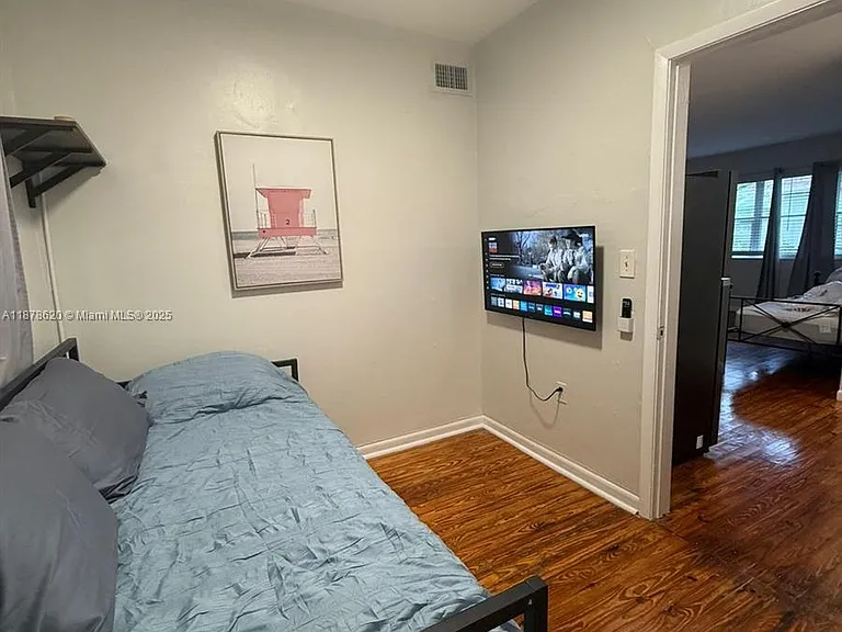 1289 Marseille Dr #46 — Photo 32