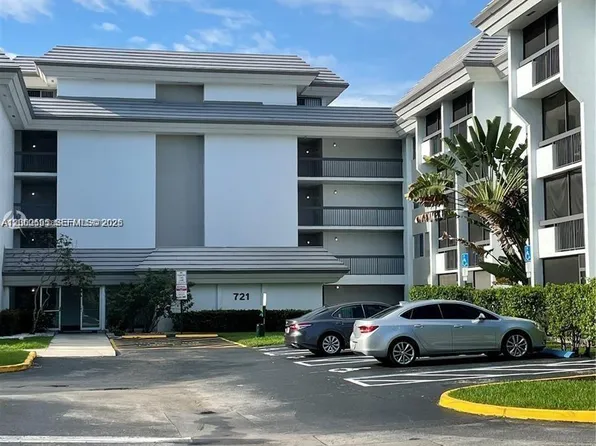 721 N Pine Island Rd APT 104, Fort Lauderdale, FL 33324
