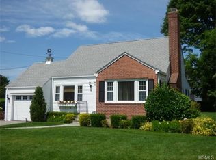 54 Longview Dr, Eastchester, NY 10709