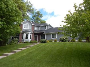 2277 Whispering Trl, Eagan, MN 55122