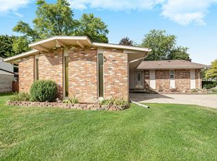 23505 Brandywynne St, Southfield, MI 48033