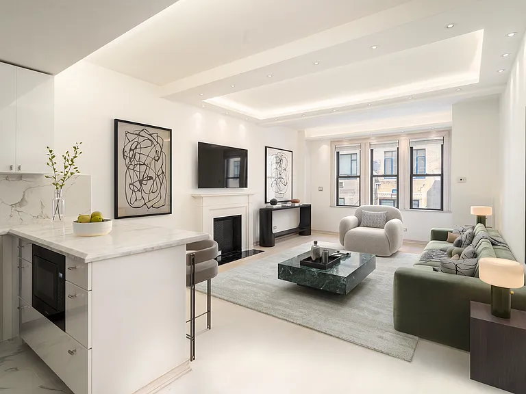 145 W 58th St #3C — Photo 3