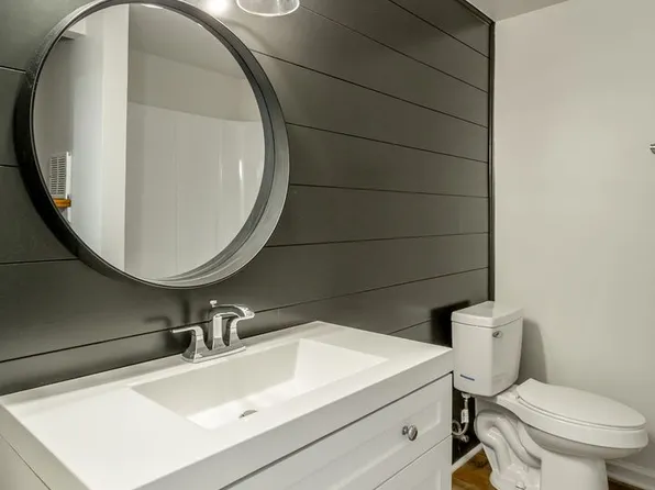 Kate's View Apartments | Updated North Chattanooga Apartments with Scenic Views