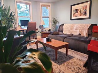 53 Hampshire St #2, Cambridge, MA 02139