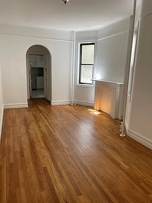 Rented by Irvine Realty Group | media 8