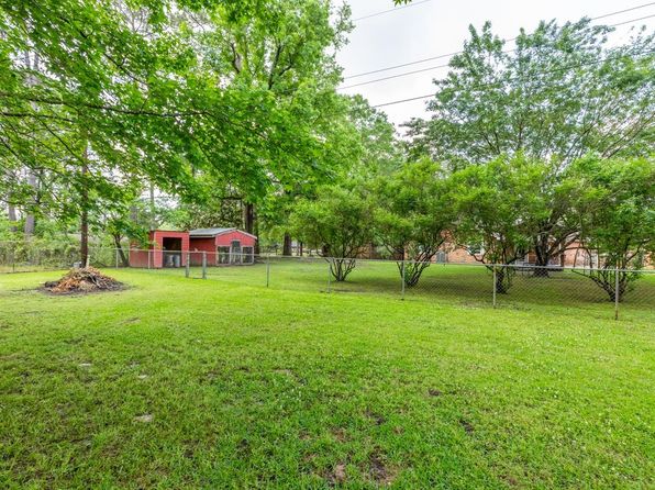 13365 Leaning Oaks Dr, Beaumont, TX 77713