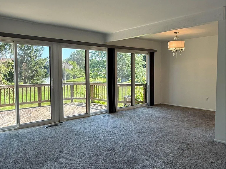 3028 Moon Lake Dr — Photo 10