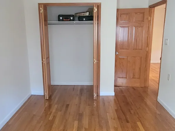 35-28 33rd Street image 6 of 9