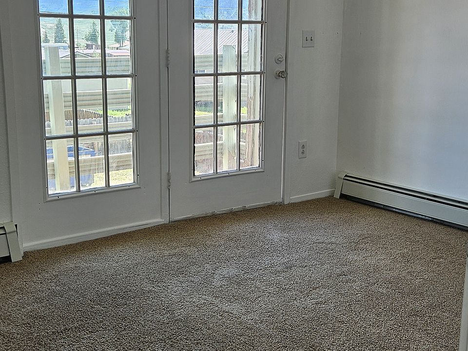 West bedroom upstairs