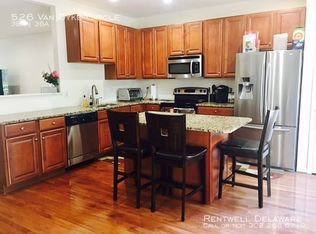 526 Van Dyke Cir, Newark, DE 19702