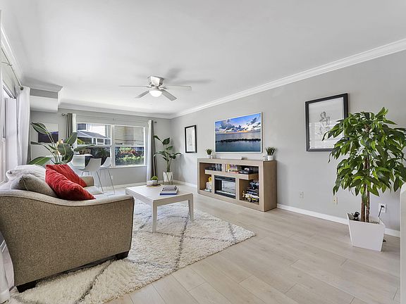 3rd image of 5704 Wheatley Court