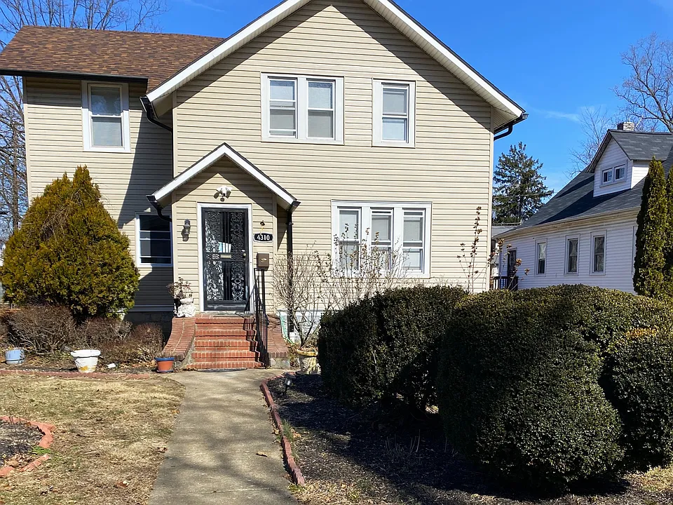 4310 Ridgewood Ave #B-700