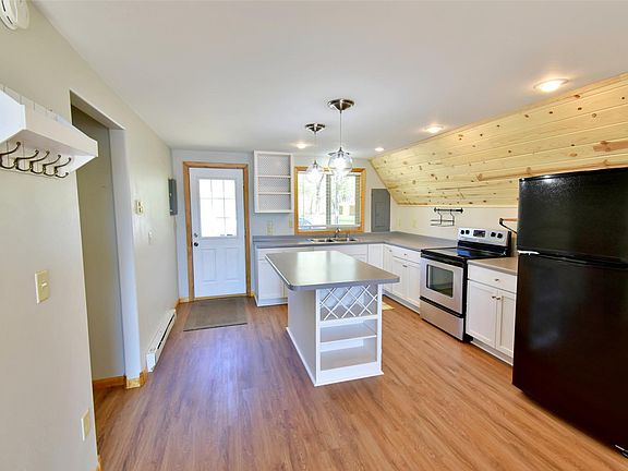 4th image of 12701 183rd St